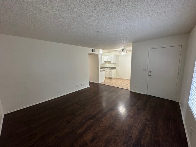 Photo - Broadway Apartments