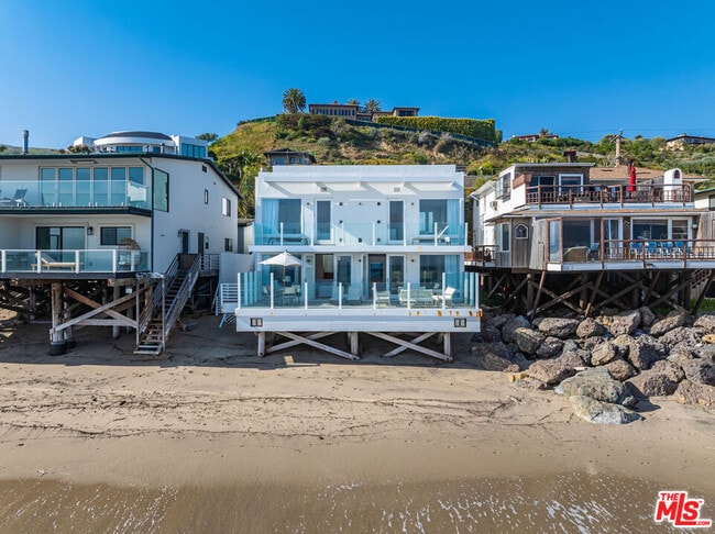 Photo - 25212 Malibu Rd