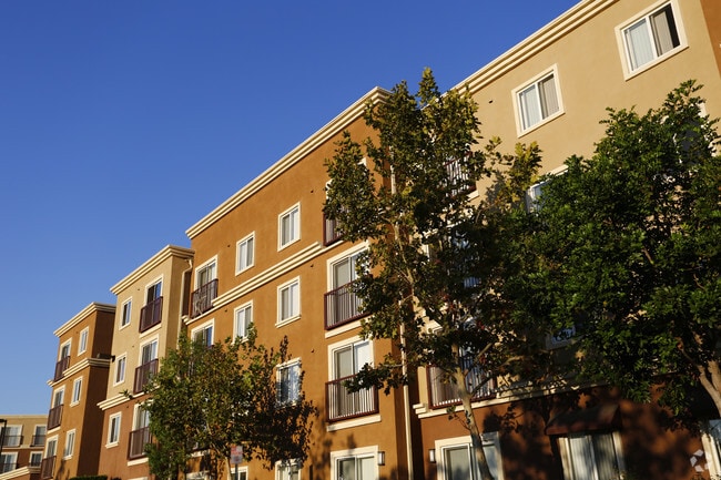 Canyon Country Senior Apartments - Canyon Country Senior