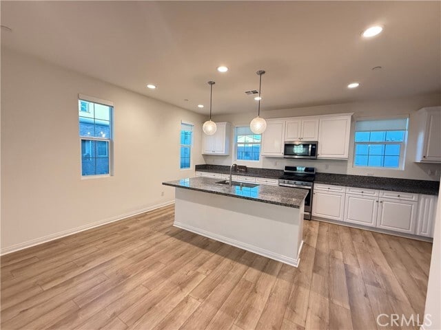 Photo - 6958 Crimson Dr