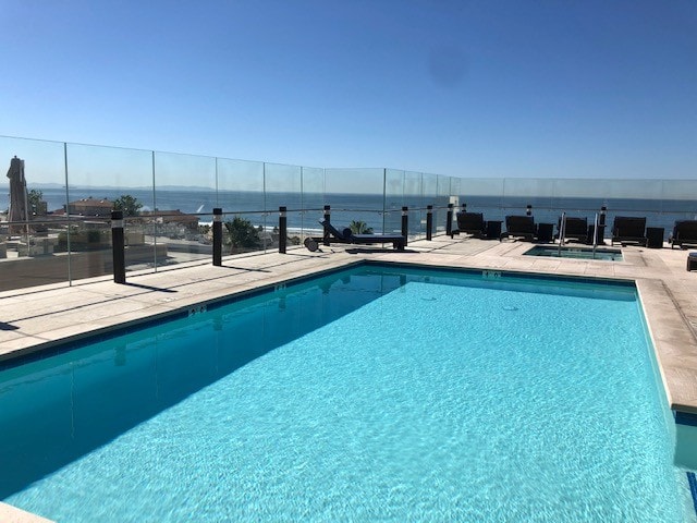 POOL ON ROOF W OCEAN VIEW - 1755 Ocean Ave Unit #204