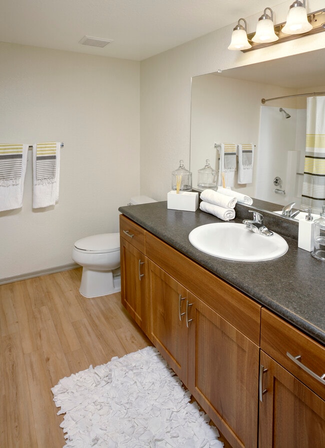 Bath - eaves Santa Margarita