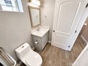 Photo - 7645 Amestoy Ave