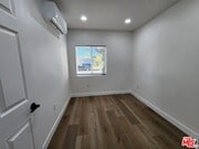 Photo - 22329 Gifford St