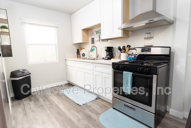 Building Photo - 3124 Cañon Street - 1