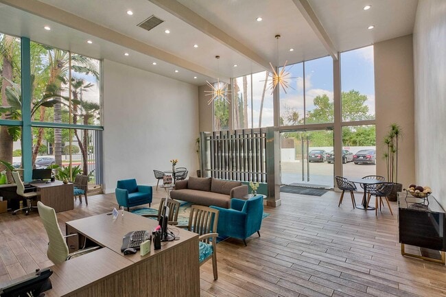 Photo - Summerview Beach Resort Luxury Apartments