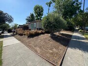 Photo - 917 N Los Robles Ave Townhome