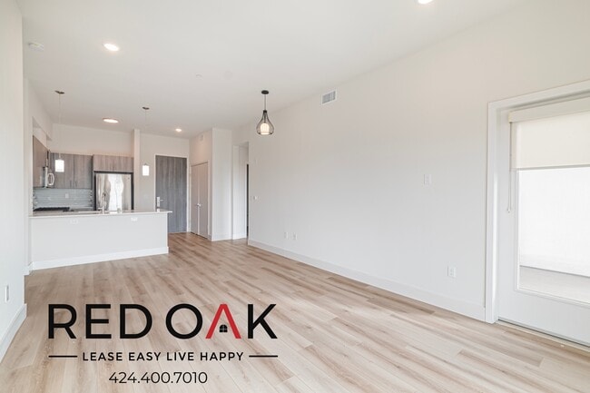 Photo - 1331 W 7th St Unit 709