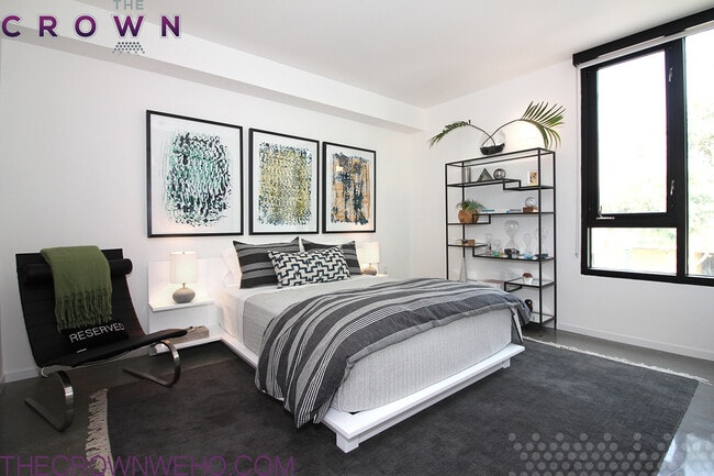 Photo - Crown Apartments