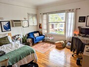 Front bedroom Apart. #3 & #4 - 2660 Magnolia Ave.