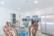 Photo - 1362 E 61st St Unit 1362