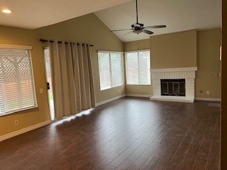 Living Room & fireplace - 16285 Barbee St