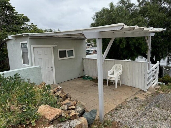 Photo - 9115 Rosedale Dr House