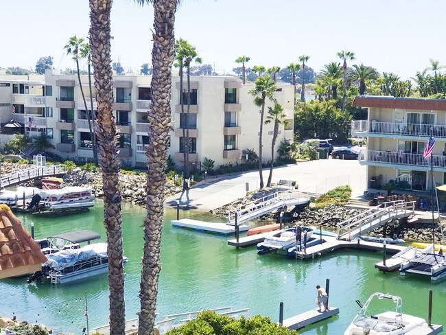 Photo - 4705 Marina Dr