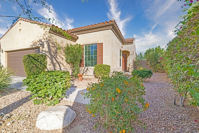 Photo - 39205 Calle Popoca