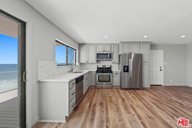 Photo - 25218 Malibu Rd