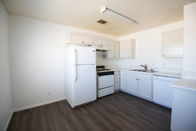 Photo - 6313 Palo Verde Ave Unit A