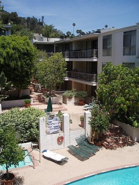Photo - 7270 Hillside Ave Unit In hart of Hollywood 2 bedroom