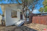 Photo - 609-602 Milwood Ave House