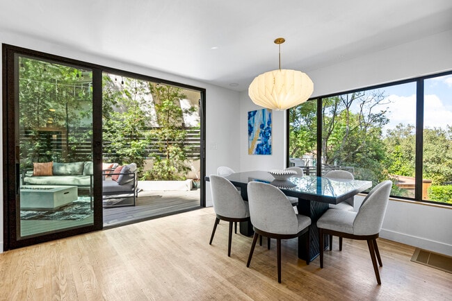 Photo - 4006 Milaca Pl