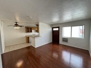 Photo - 14 14th St Townhome