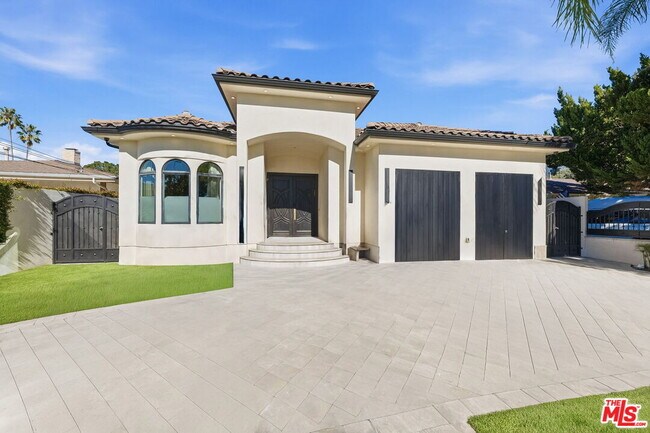 Photo - 12419 Erwin St