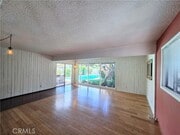 Photo - 2080 Senasac Ave