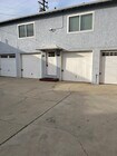 Entry - 811 E Nutwood St