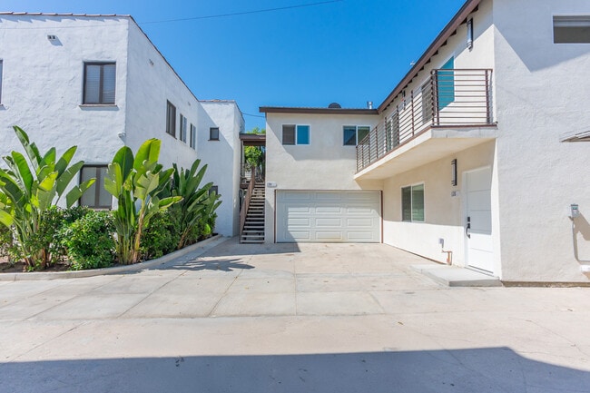 Photo - 130 S Harper Ave