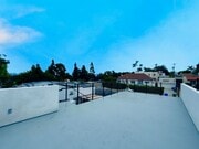 Photo - Welcome to your Contemporary Casita in the... House