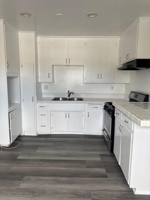 Photo - 946 Larch St Unit 2