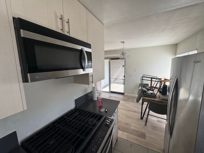 Photo - 7892 Newman Ave Unit 1