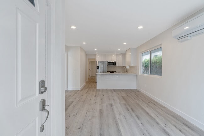 Photo - 1025 Pleasantview Ave Apartments Unit A