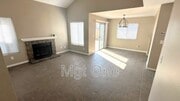 Photo - 15763 Paine St