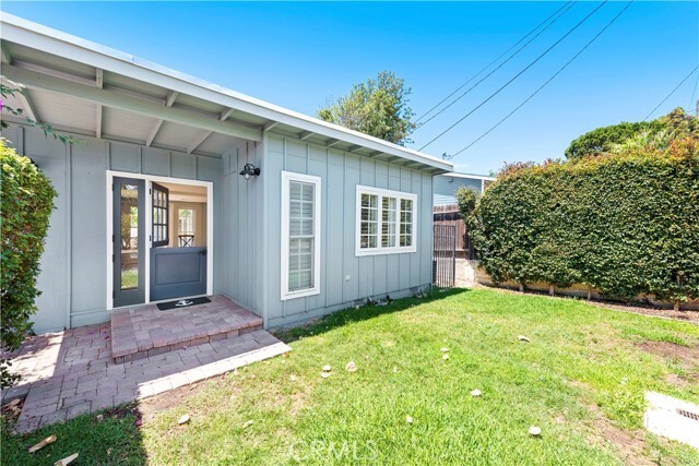 Building Photo - 480 Thalia St