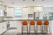 Photo - 6134 Longridge Ave