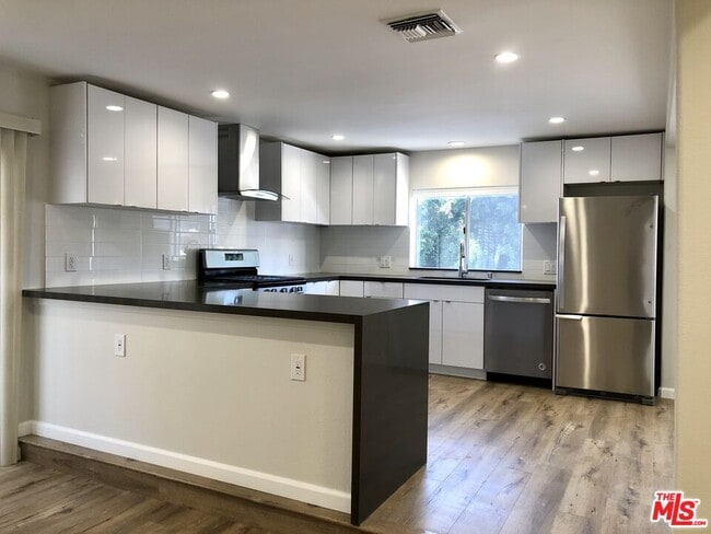 Photo - 11520 Wyoming Ave Apartment Unit 1