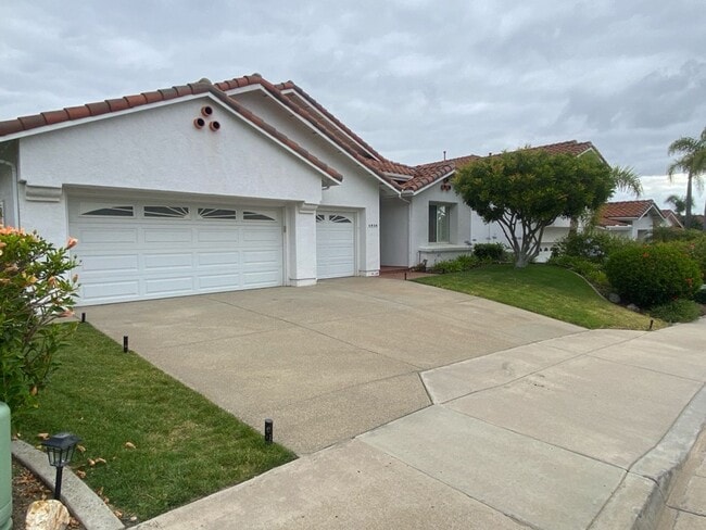 Photo - 3+ bd 2.5bth in The Summit of Ocean Hills