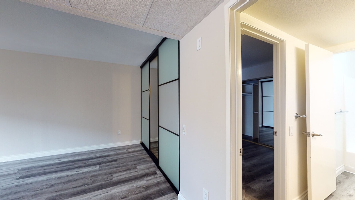 3D Tour - CLK - Clark Apts