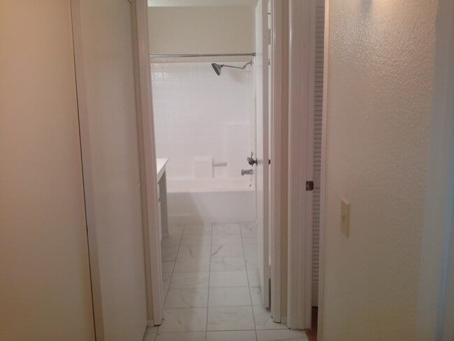 Photo - Spacious 2 bedroom, 2 bathroom Unit 177
