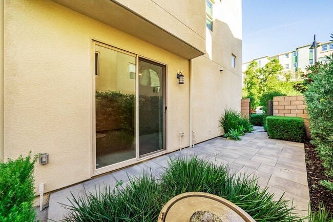 Photo - Split level floor plan on a gorgeously upgraded home