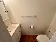 Photo - 8 Allenwood Ln