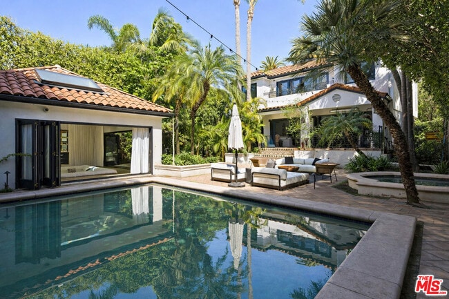 Building Photo - 1041 Orlando Ave