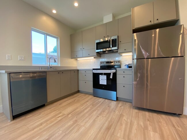 Photo - 11289 Ganesta Rd