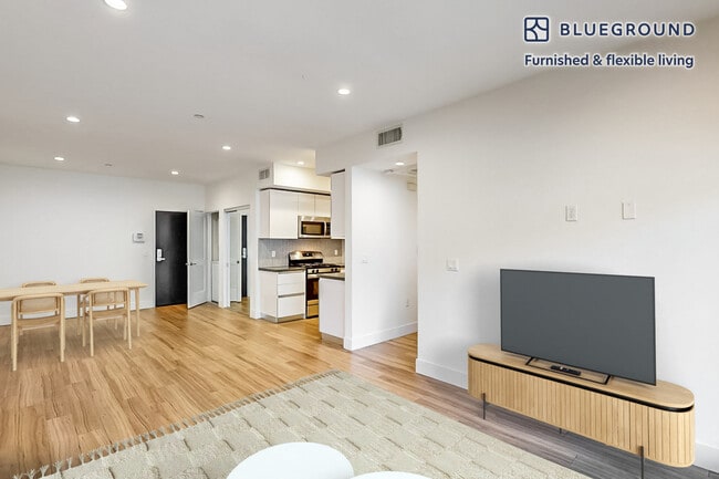 Photo - 518 N Gramercy Pl Unit ID9356A