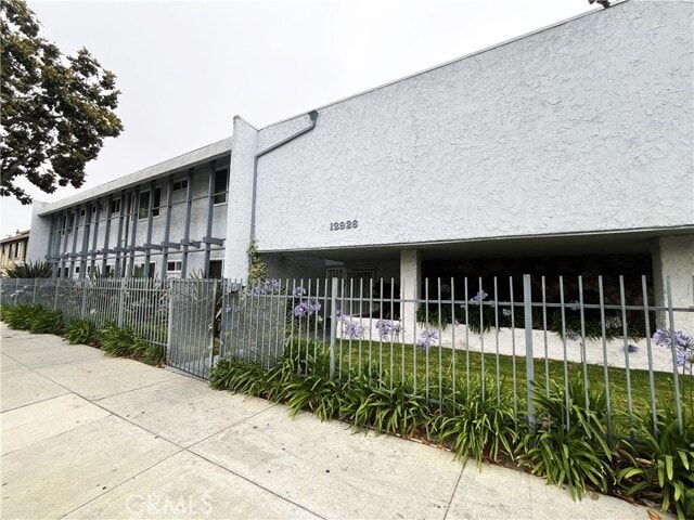 Photo - 12926 Doty Ave Apartment Unit 29