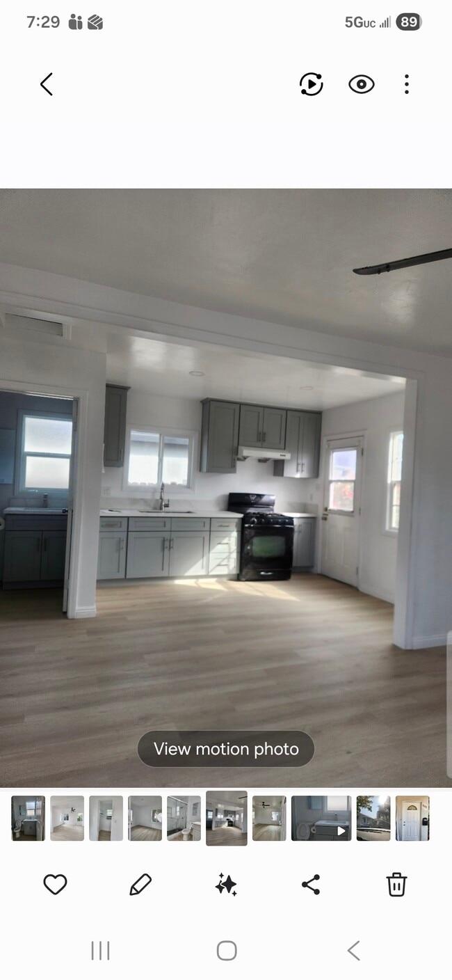 Photo - 848 W Colorado Blvd