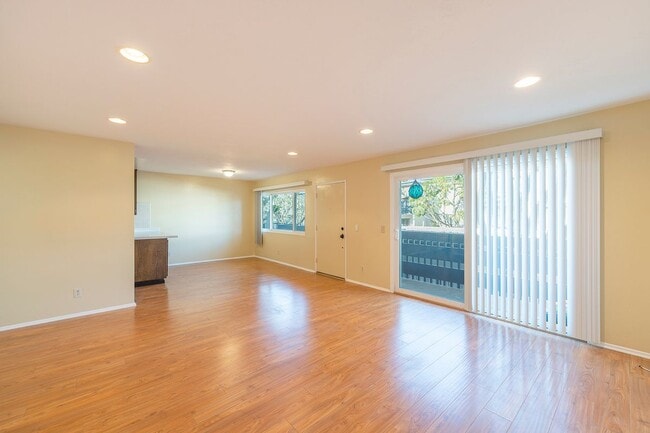 Photo - 25930 Narbonne Ave Unit 135