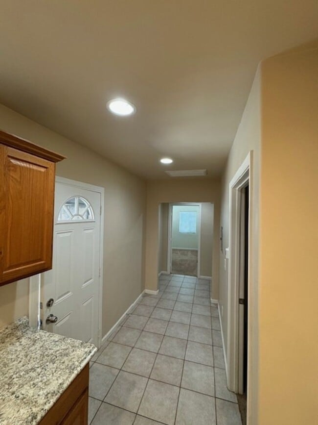 Photo - 1153 W 37th Pl Unit 3/4