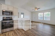 Photo - 4028 Charles St